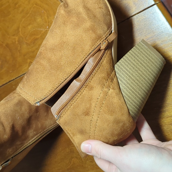 LAST CHANCE-Faux Suede Heeled Booties, size 10 - Picture 14 of 14